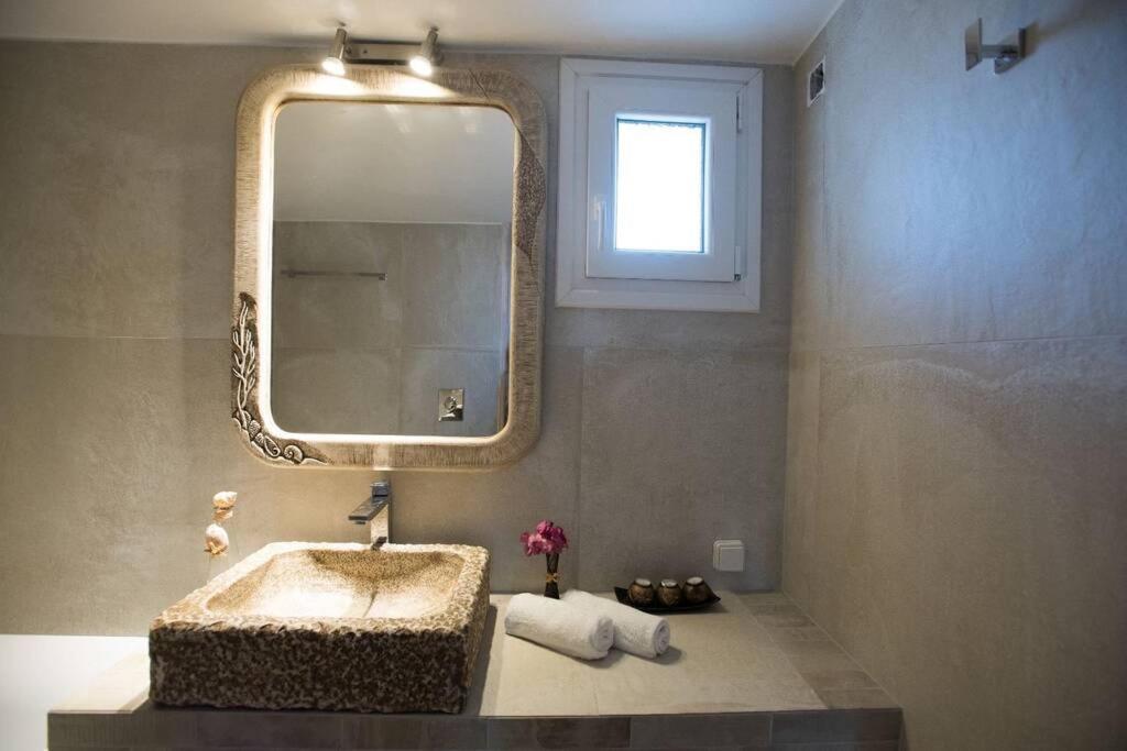 Villa Jakie Mykonos Town ภายนอก รูปภาพ